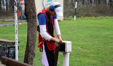 Sakarya’da Bedensel Engelliler Plak Atışlarında Milli Takıma Kazandırılan Sporcular Dünya Şampiyonalarında Derece Elde Etmek İstiyor